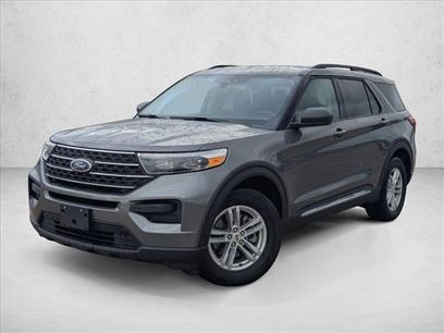 Used 2024 Ford Explorer XLT