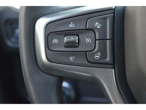 Used 2024 Chevrolet Suburban Z71 w/ Luxury Package AWD/4WD image 35