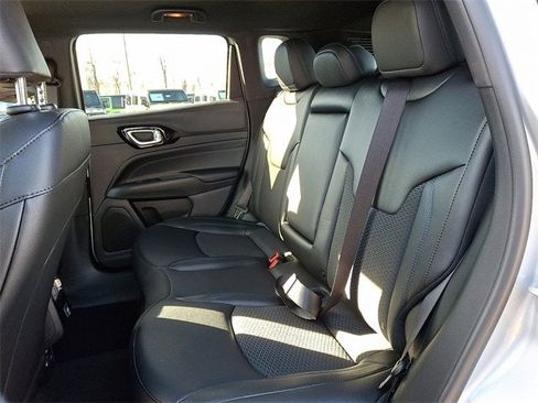 New 2026 Jeep Compass Latitude image 6