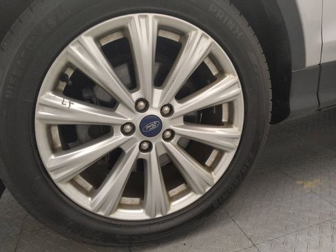 Used 2019 Ford Escape SEL image 31