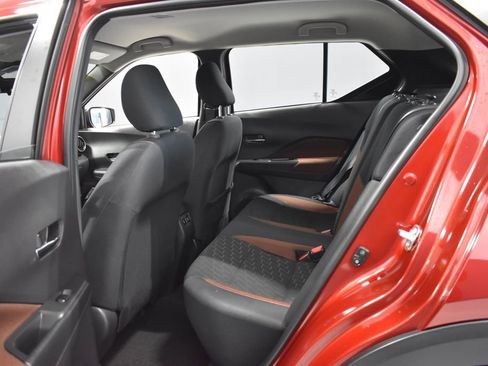 Certified 2023 Nissan Kicks SR FWD image 28