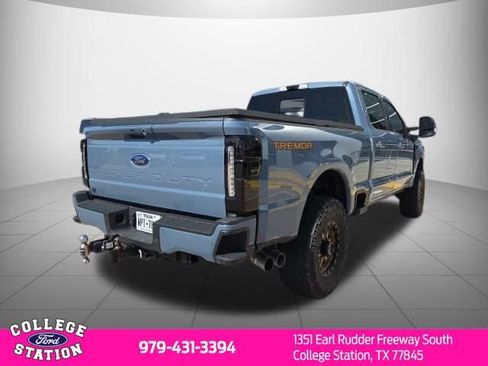 Used 2023 Ford F250 Lariat w/ Lariat Ultimate Package image 7