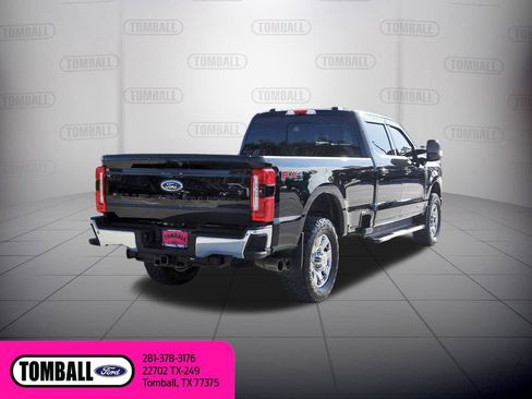 Certified 2023 Ford F250 Lariat image 7