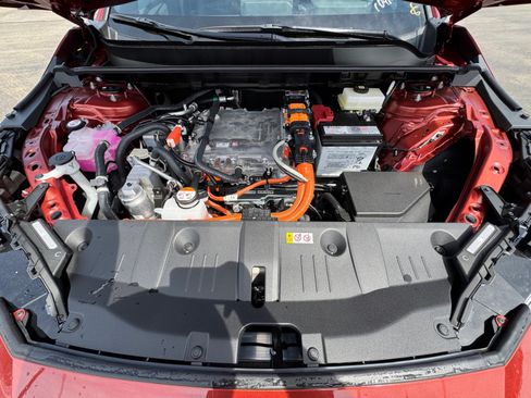 New 2026 Toyota C-HR AWD/4WD image 33
