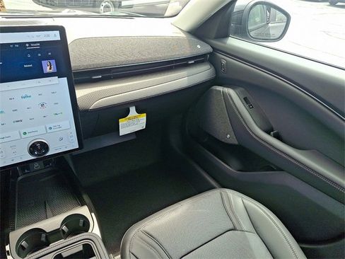 New 2025 Ford Mustang Mach-E Premium image 11