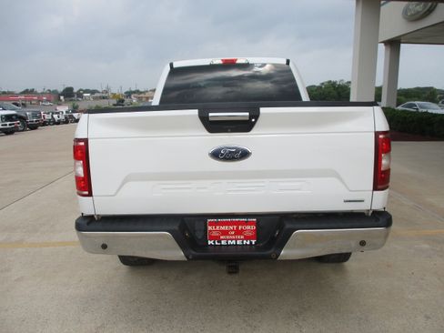 Used 2018 Ford F150 XLT w/ XTR Package AWD/4WD image 9