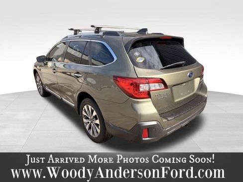 Used 2019 Subaru Outback 2.5i Touring w/ Popular Package #3A image 4