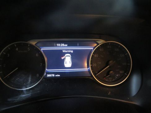 Used 2021 Nissan Sentra SV image 16