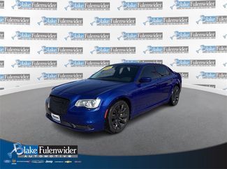 Used 2019 Chrysler 300 Touring L w/ Quick Order Package 22F video 1