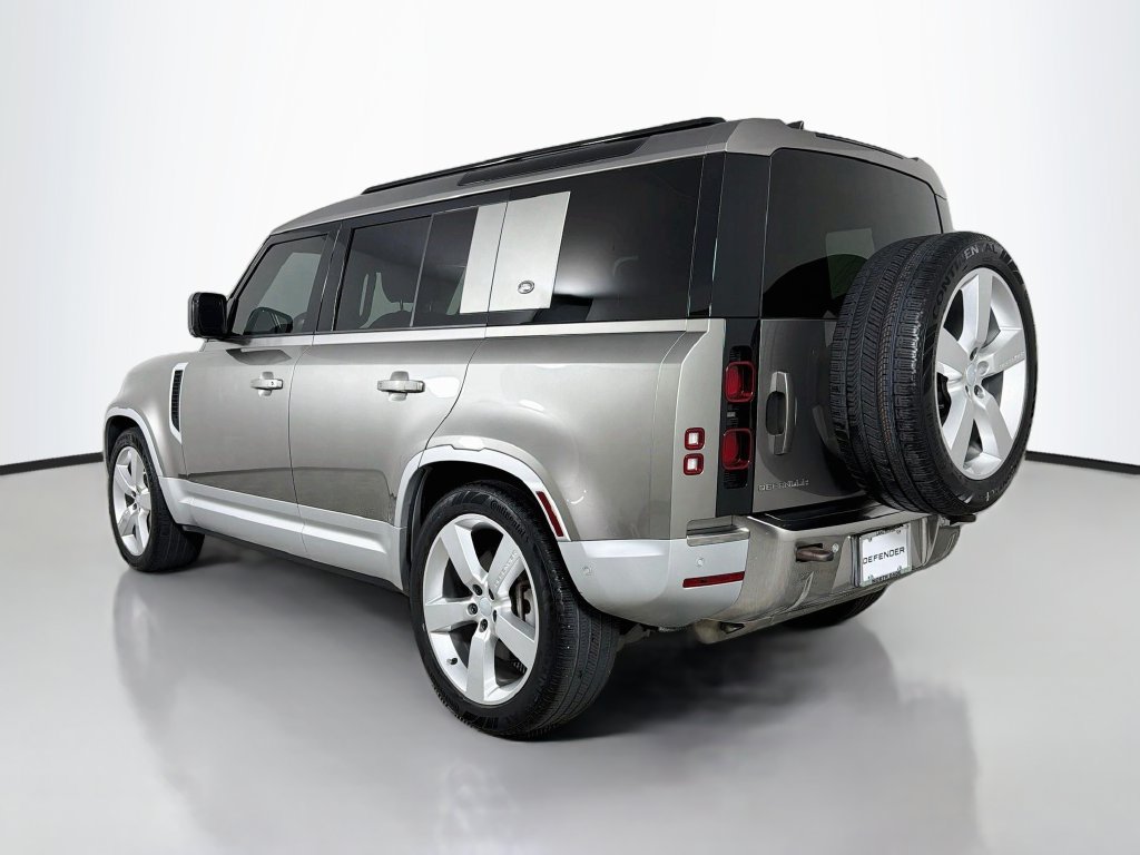 Certified 2023 Land Rover Defender 110 S AWD/4WD image 7