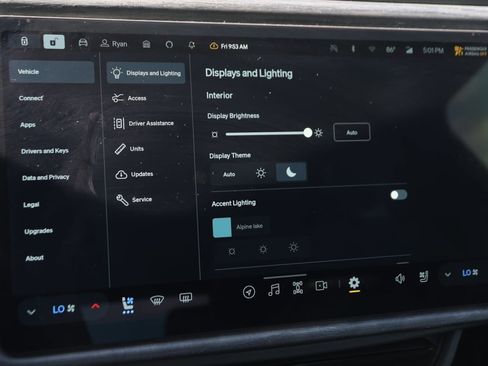 Used 2022 Rivian R1T Adventure image 44