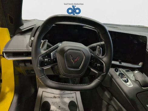 Used 2025 Chevrolet Corvette Stingray Coupe w/ Z51 Performance Package image 13