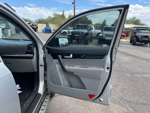Used 2015 Kia Sorento LX FWD image 18