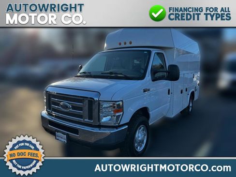 Used 2019 Ford E-350 and Econoline 350 Super Duty image 1