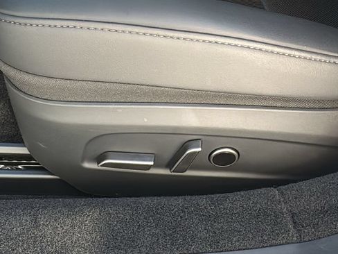 Used 2025 Tesla Model 3 Long Range RWD image 19