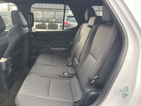 Used 2025 Toyota 4Runner TRD Off-Road Premium w/ Tow Technology Package image 18