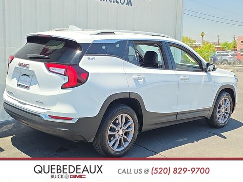 Used 2023 GMC Terrain SLT AWD/4WD image 7