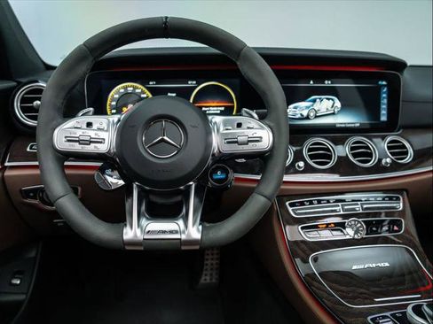 Used 2020 Mercedes-Benz E 63 AMG S image 23