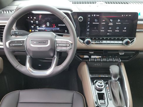 New 2026 GMC Canyon Denali AWD/4WD image 11