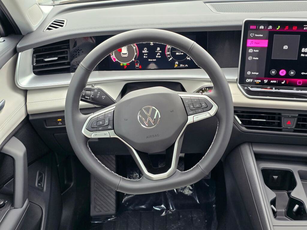 New 2026 Volkswagen Tiguan SE AWD/4WD image 19