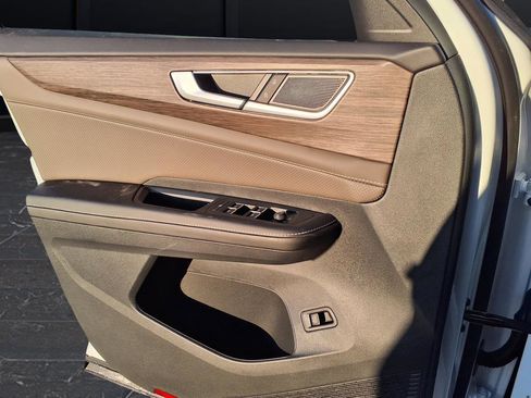 New 2026 Volkswagen Atlas SEL image 49