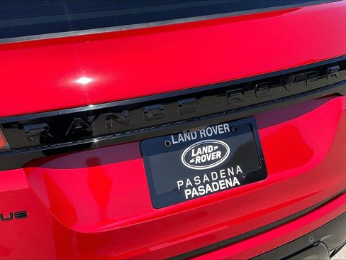 Used 2021 Land Rover Range Rover Evoque R-Dynamic SE AWD/4WD image 31