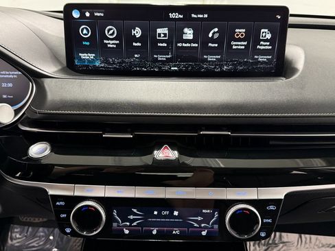 Used 2023 Genesis G80 2.5T image 21