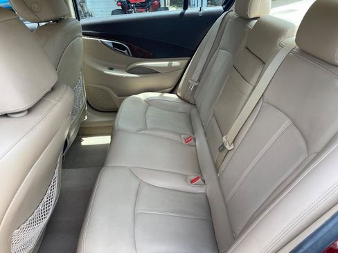 Used 2010 Buick LaCrosse CXL FWD image 35
