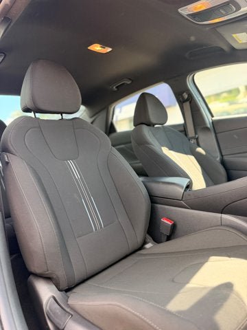 Used 2026 Hyundai Elantra Sport FWD image 16