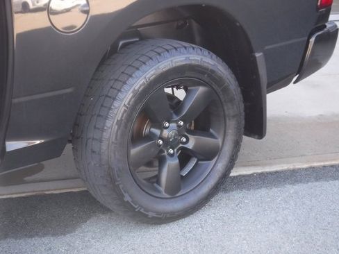 Used 2018 RAM 1500 Express w/ Wheel & Sound Group image 3