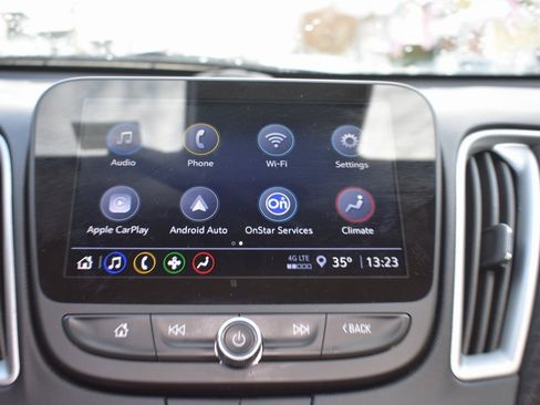 Used 2024 Chevrolet Malibu LT image 15