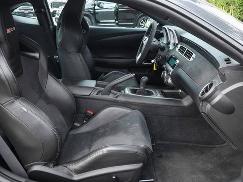 Used 2015 Chevrolet Camaro Z/28 image 33