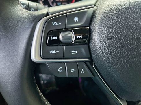 Used 2018 Honda Accord EX-L image 49