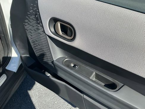 Used 2025 MINI Cooper S image 21