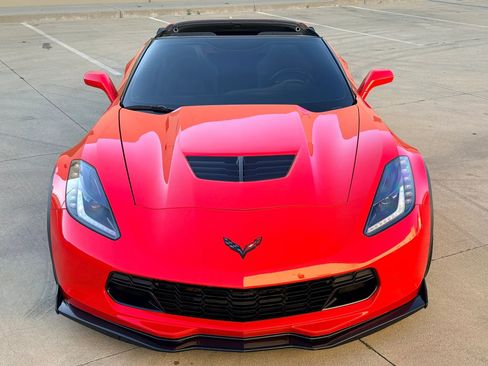 Used 2019 Chevrolet Corvette Z06 image 3