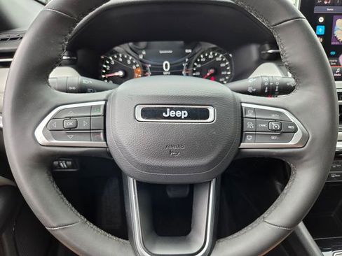 Used 2024 Jeep Compass Limited AWD/4WD image 29