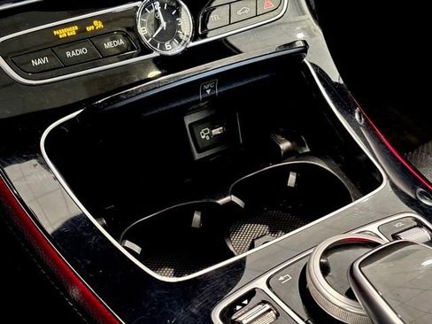 Used 2017 Mercedes-Benz E 300 image 17