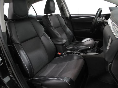 Used 2016 Toyota Corolla LE image 14