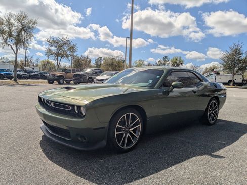 Certified 2023 Dodge Challenger R/T image 7