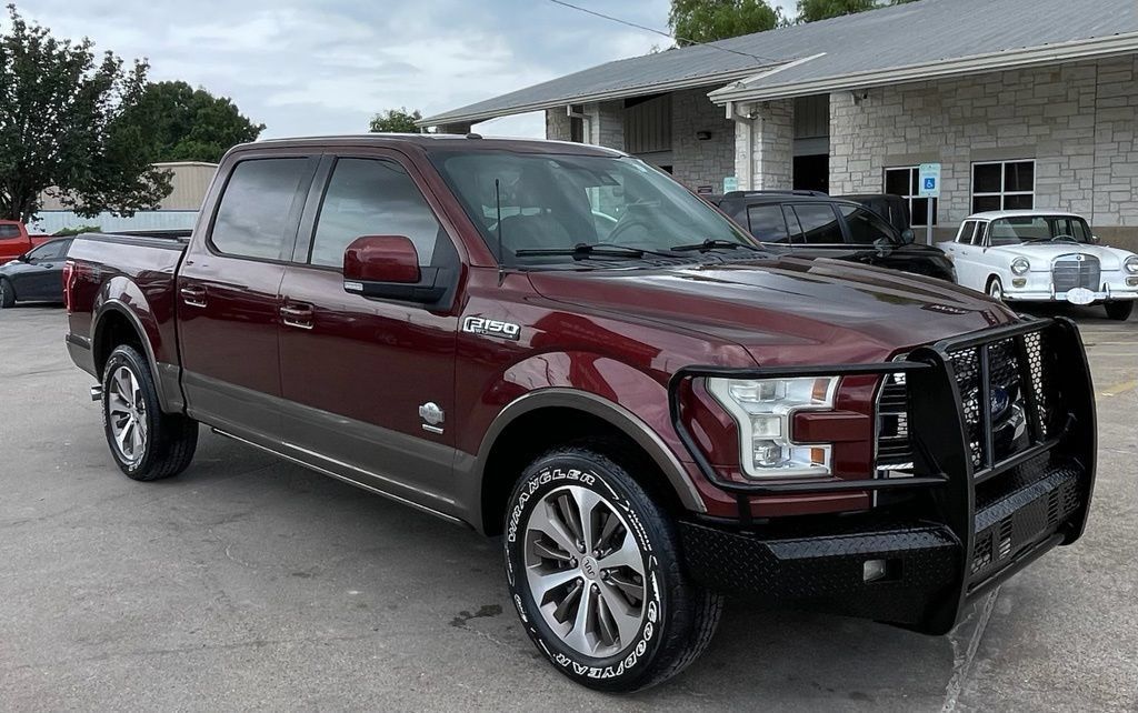Used 2015 Ford F150 King Ranch w/ Equipment Group 601A Luxury AWD/4WD image 2