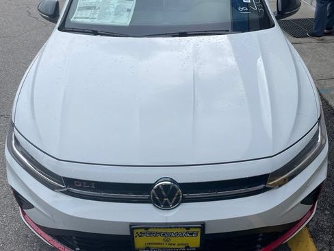 New 2026 Volkswagen Jetta GLI Autobahn FWD image 3