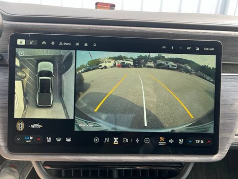 Used 2022 Rivian R1T Adventure AWD/4WD image 9