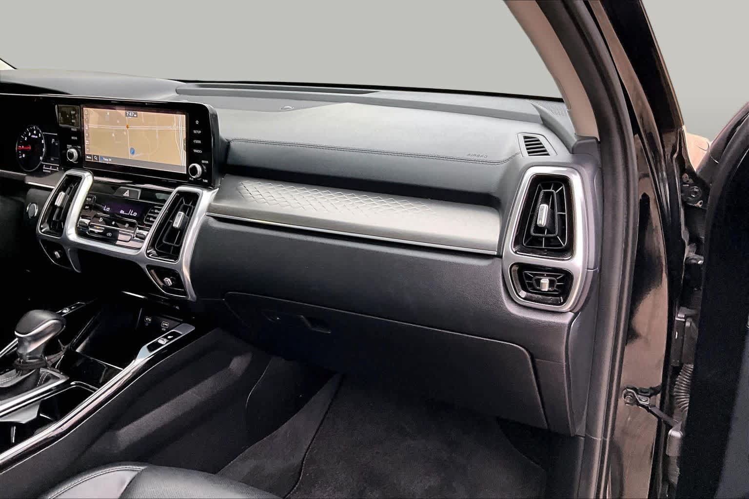 Used 2022 Kia Sorento SX AWD/4WD image 19