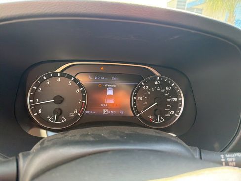 Used 2024 Nissan Frontier SV w/ SV Convenience Package image 20