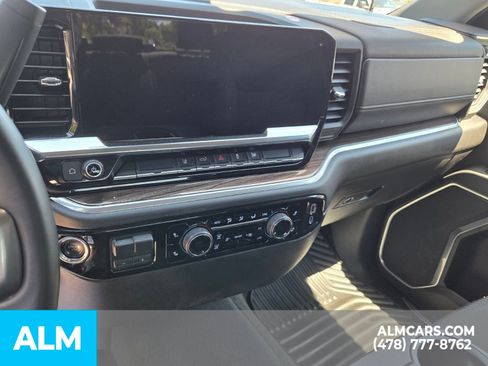 Used 2025 Chevrolet Silverado 2500 LT w/ Convenience Package AWD/4WD image 21