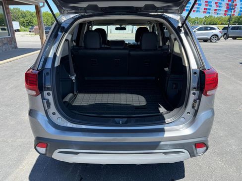 Used 2019 Mitsubishi Outlander SEL AWD/4WD image 6