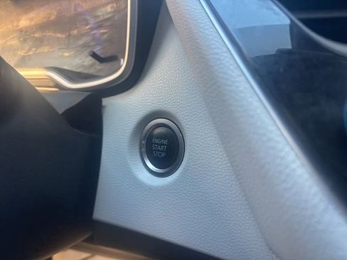 Used 2019 Toyota Corolla XSE image 12