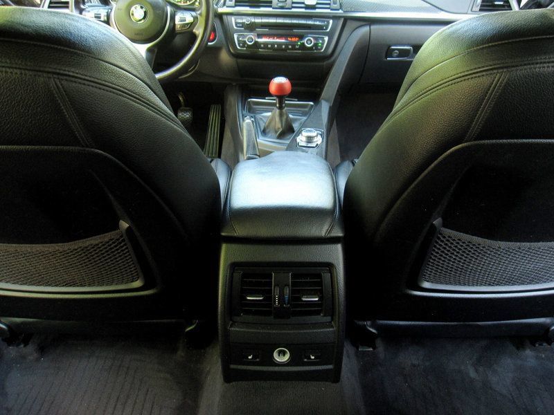 Used 2013 BMW 335i xDrive Sedan AWD/4WD image 34