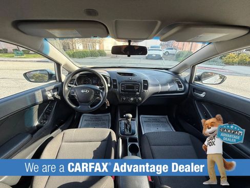 Used 2017 Kia Forte LX image 36