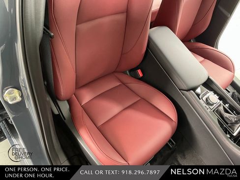 New 2026 MAZDA MAZDA3 Carbon image 43